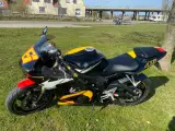 yamaha r6 valentino rossi edition - 3