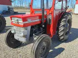 Massey Ferguson   135    Traktor - 4