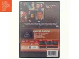 Agent 007 - Tomorrow Never Dies - 3