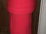 Rød stram nederdel