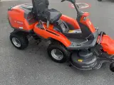 Husqvarna R 216T AWD - 3