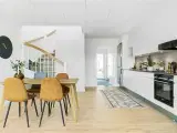 En måneds gratis husleje!  Flot nyere rækkehus med 3 soveværelser, Randers NV, Aarhus