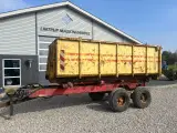 - - - Wirehejsvogn Med 5m container - 2