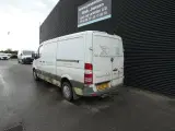 Mercedes-Benz Sprinter 316 2,1 CDI R3 163HK Van - 5