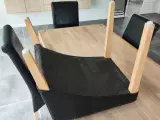 Spisebord plus 6 stole 