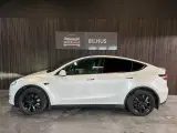 Tesla Model Y  Long Range AWD - 3