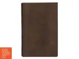 None but the Rich af Charles Graves (Bog) - 3