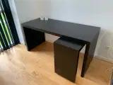Ikea Malm skrivebord med udtræksplade, sortbrun