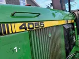 John Deere 4055 FRONTLIFT, NÆSTEN NYE DÆK - 3