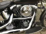 Harley Davidson FXSTC softail custom - 3