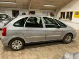 Citroën Xsara Picasso 1,6i 8V 95 Clim - 4