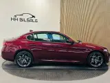 Alfa Romeo Giulia 2,2 JTD 180 Super aut. - 4