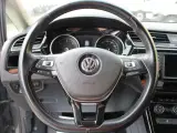 VW Touran 2,0 TDi 150 Highline DSG Van - 4