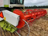CLAAS LEXION 420 Velholdt maskine med kun 1900timer og 600 Skærbord - 3