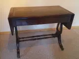 Fint lille bord.