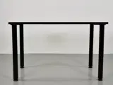 Møde-/konferencebord med hvid plade på sorte ben - 5