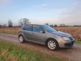 VW Golf V 2,0 TDi 140 GT Sport - 2