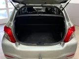 Toyota Yaris 1,3 VVT-i T2 Touch MDS - 4