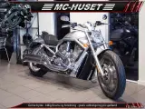 Harley-Davidson VRSCDX Night Rod Special - 2