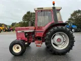 IH 685XL - 3