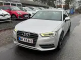 Audi A3 2,0 TDi 150 Ambiente Sportback - 4