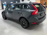 Volvo XC60 2,0 D3 163 Momentum aut. AWD - 4