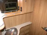 Dethleffs Camper 450 DB - 5
