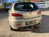 Alfa Romeo 147  2,0 Twin Spark - 4