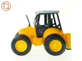 Traktor (str. 26 x 18 x 20 cm)