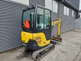 Yanmar sv18 - 3