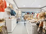 57 m² butik på Ordrupvej med god facade eksponering - 2