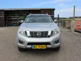 Nissan Navara 2,3 dCi 190 Db.Kab Tekna aut. 4d - 3