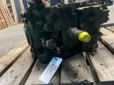 New Holland TF78 Hydrostatpumpe 89811195 - 4