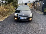 Toyota Avensis 2,4 Aut. Benzin meget velholdt  - 2