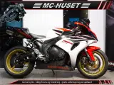 Honda CBR 1000 RR Fireblade - 3