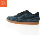 Sneakers med mønster fra Nike (str. 44,5) - 5