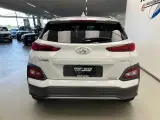 Hyundai Kona 64 EV Essential - 4