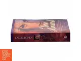 Kamæleonen : roman om en kvinde, der er farlig for mænd, men farligst for sig selv af Jane Aamund (Bog) - 2