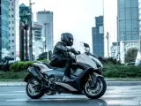 Yamaha T-Max 560 Tech Max - 4