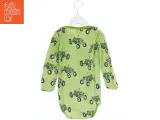 Grøn bodystocking med traktor print fra Småfolk (str. 98) - 2