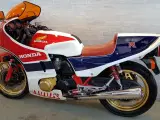 Honda CB 1100 R  - 5