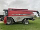 Massey Ferguson 7282 1015 høsttimer/1435 motortimer. Kørt på egen bedrift i mange år. - 2