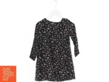 Kjole med mønster fra Petit by Sofie Schnoor (str. 98) - 2