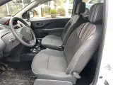 Renault Twingo 1,5 DCI Authentique 75HK 3d - 4
