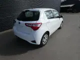 Toyota Yaris 1,5 Hybrid H2 Premium E-CVT 100HK 5d Trinl. Gear - 5