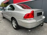 Volvo S60 2,4 170 Summum - 4