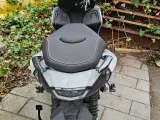 NÆSTEN NY R3 EL-SCOOTER - 2