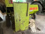 Småballe presser Claas Constant - 2