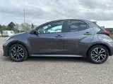 Toyota Yaris 1,5 Hybrid Style e-CVT - 4