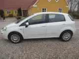 Fiat Punto S7 1.3 MJD 85 Hk År 2014. - 4